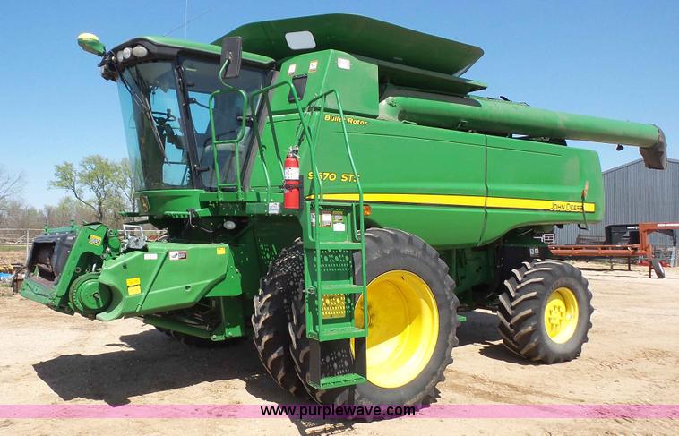 image for item K5171 2009 John Deere 9670 STS RWA combine