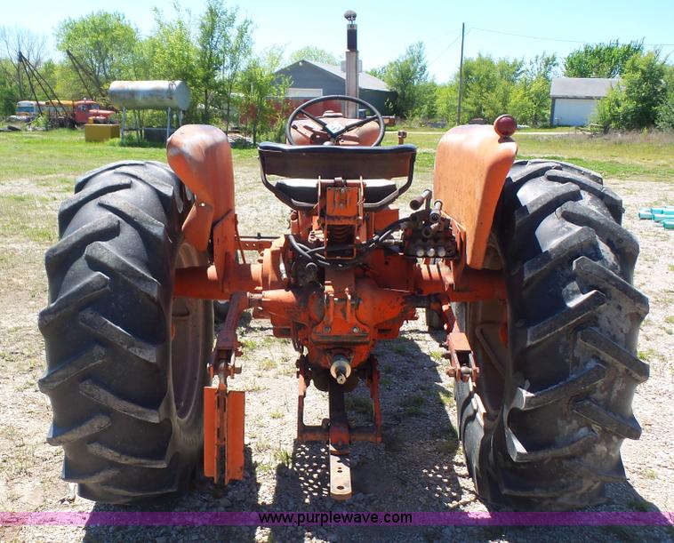 image for item K5214 1961 Allis Chalmers D17 tractor