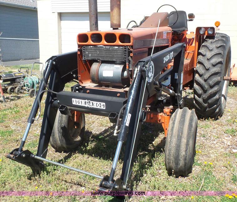 image for item K5247 1972 Allis Chalmers 200 tractor