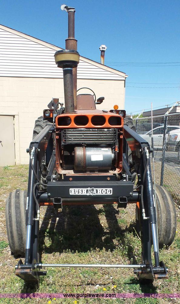 image for item K5247 1972 Allis Chalmers 200 tractor