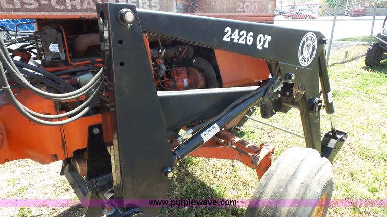 image for item K5247 1972 Allis Chalmers 200 tractor