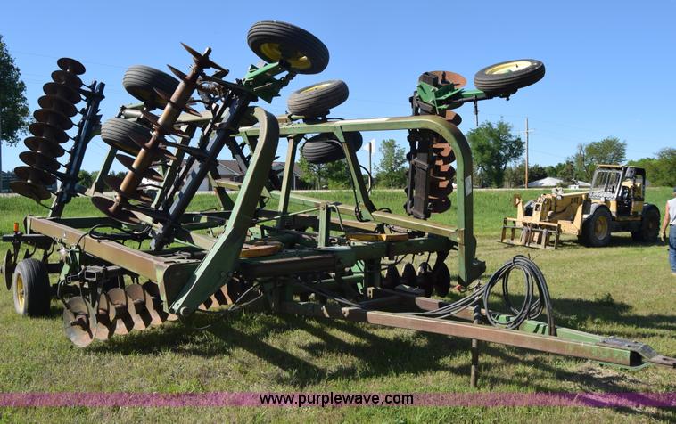 image for item K6575 John Deere disk