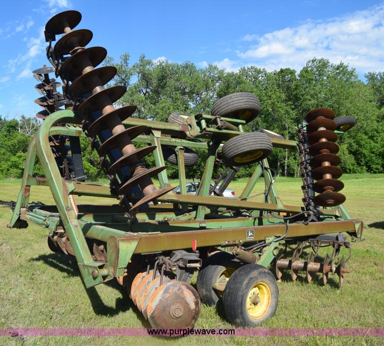 image for item K6575 John Deere disk