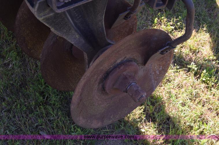 image for item K6575 John Deere disk