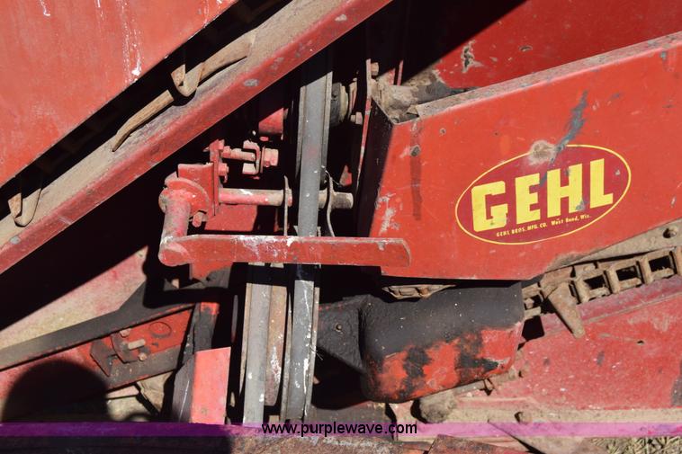 image for item K6583 Gehl Chop-All forage harvester