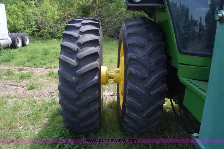 image for item K6646 John Deere 4630 tractor