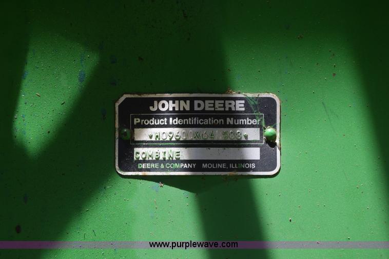 image for item K6648 1991 John Deere 9600 combine