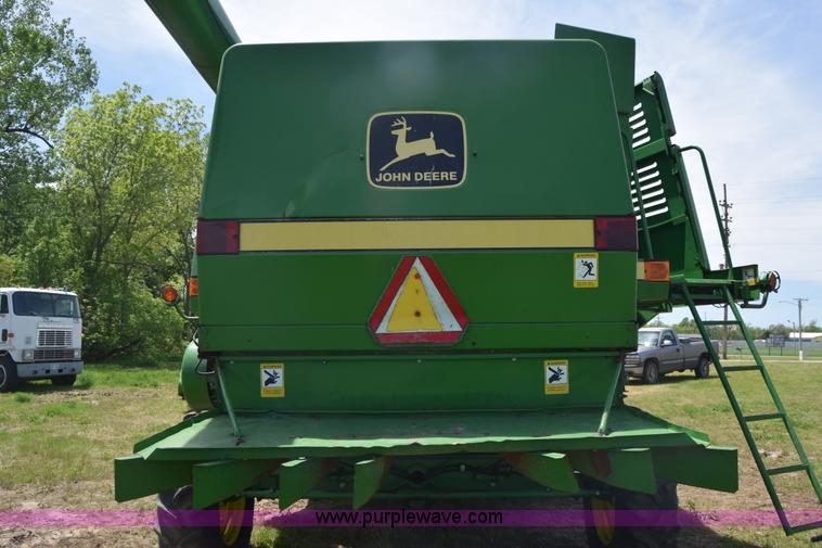 image for item K6648 1991 John Deere 9600 combine