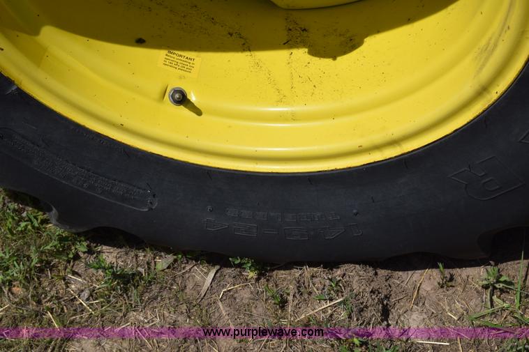 image for item K6648 1991 John Deere 9600 combine