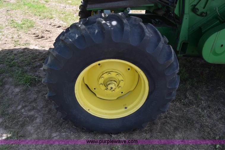 image for item K6648 1991 John Deere 9600 combine