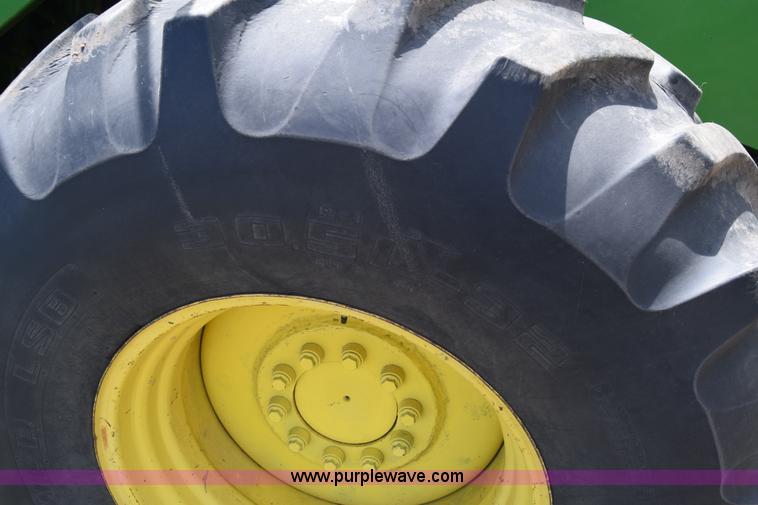 image for item K6648 1991 John Deere 9600 combine