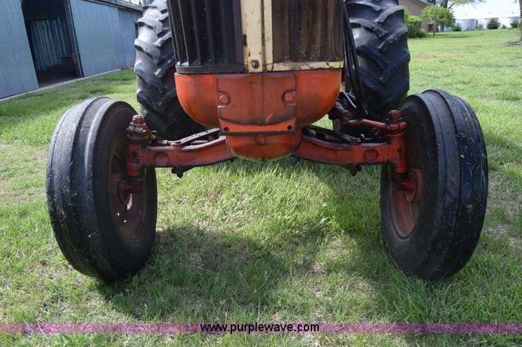 image for item K6703 1963 Case 830 tractor