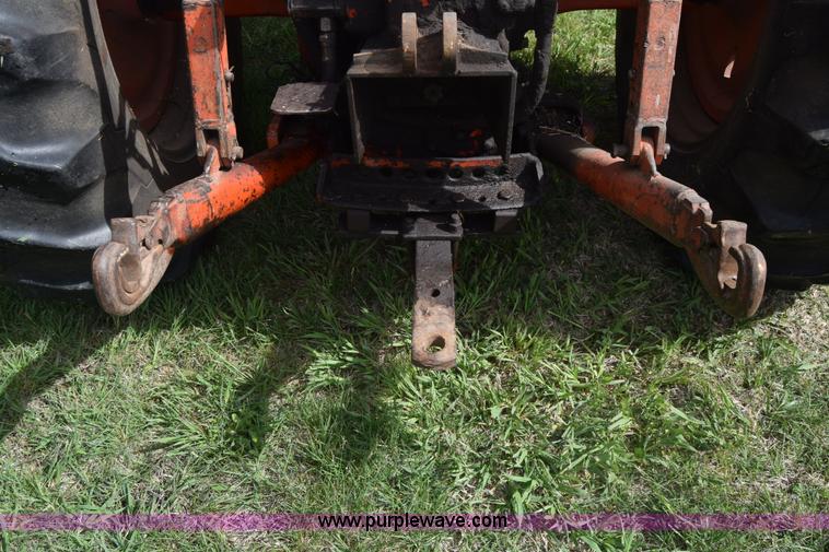 image for item K6703 1963 Case 830 tractor