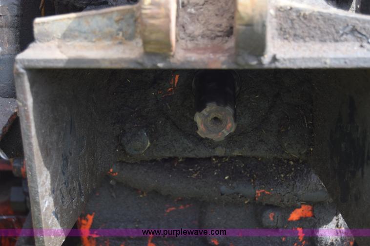 image for item K6703 1963 Case 830 tractor