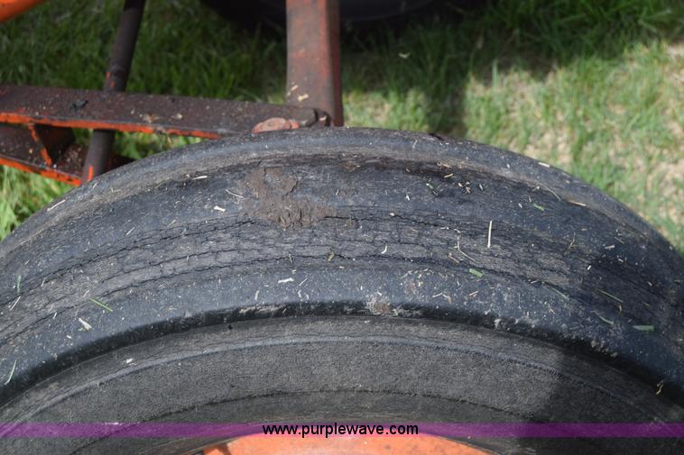 image for item K6703 1963 Case 830 tractor