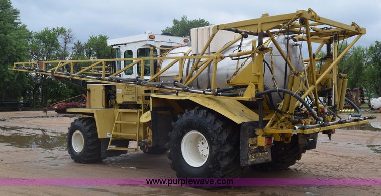 image for item K7495 1996 Ag-Chem TerraGator 1844 self-propelled sprayer