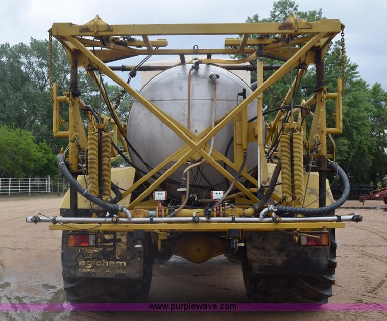 image for item K7495 1996 Ag-Chem TerraGator 1844 self-propelled sprayer