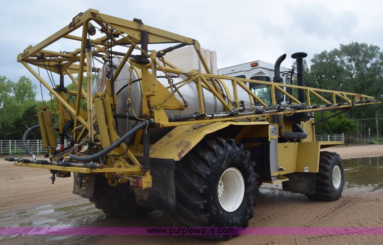 image for item K7495 1996 Ag-Chem TerraGator 1844 self-propelled sprayer