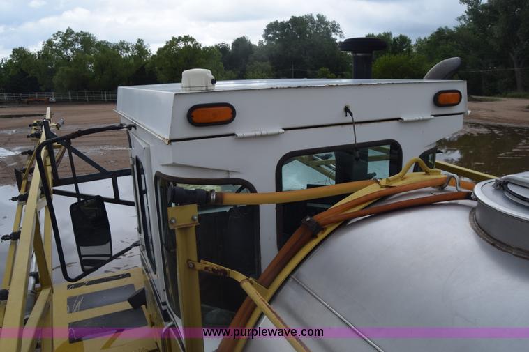 image for item K7495 1996 Ag-Chem TerraGator 1844 self-propelled sprayer