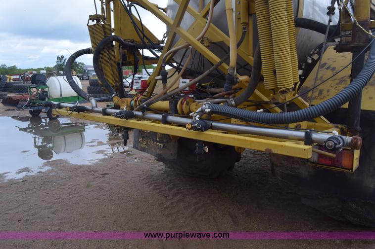 image for item K7495 1996 Ag-Chem TerraGator 1844 self-propelled sprayer