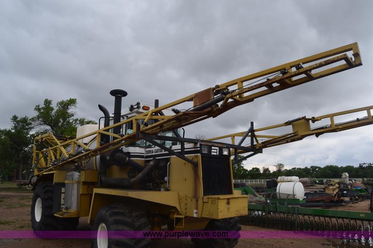 image for item K7495 1996 Ag-Chem TerraGator 1844 self-propelled sprayer