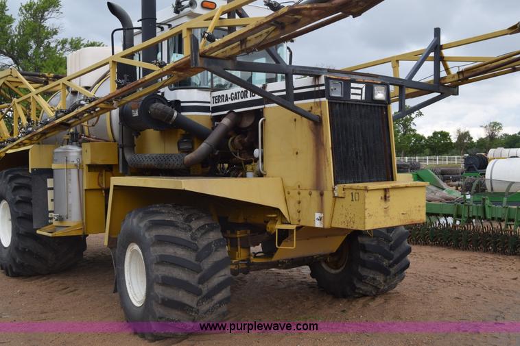 image for item K7495 1996 Ag-Chem TerraGator 1844 self-propelled sprayer