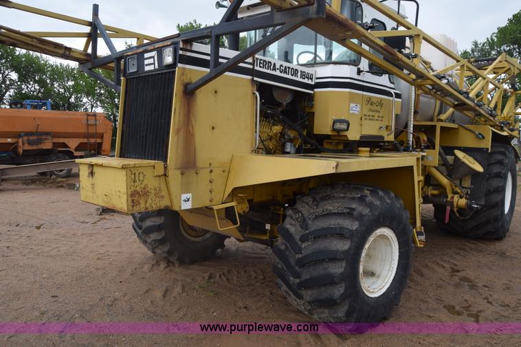 image for item K7495 1996 Ag-Chem TerraGator 1844 self-propelled sprayer