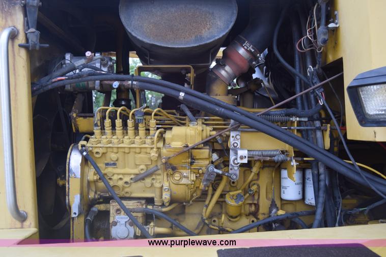 image for item K7495 1996 Ag-Chem TerraGator 1844 self-propelled sprayer