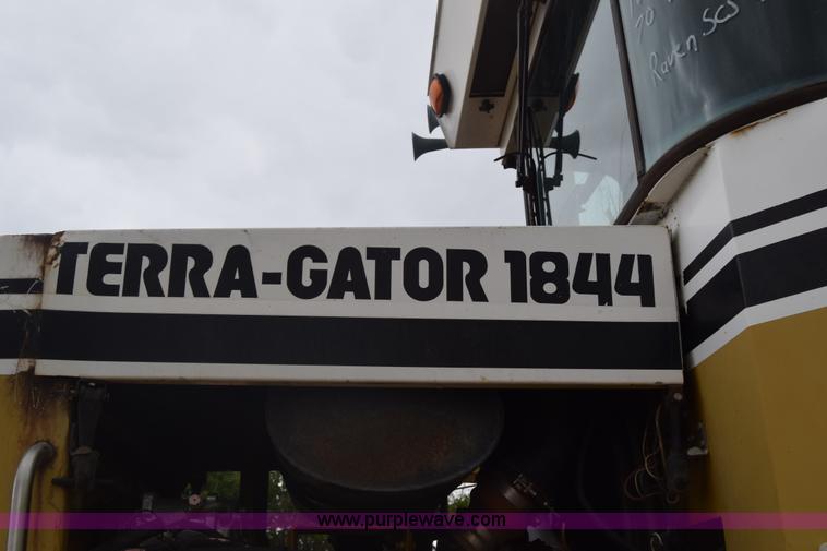 image for item K7495 1996 Ag-Chem TerraGator 1844 self-propelled sprayer