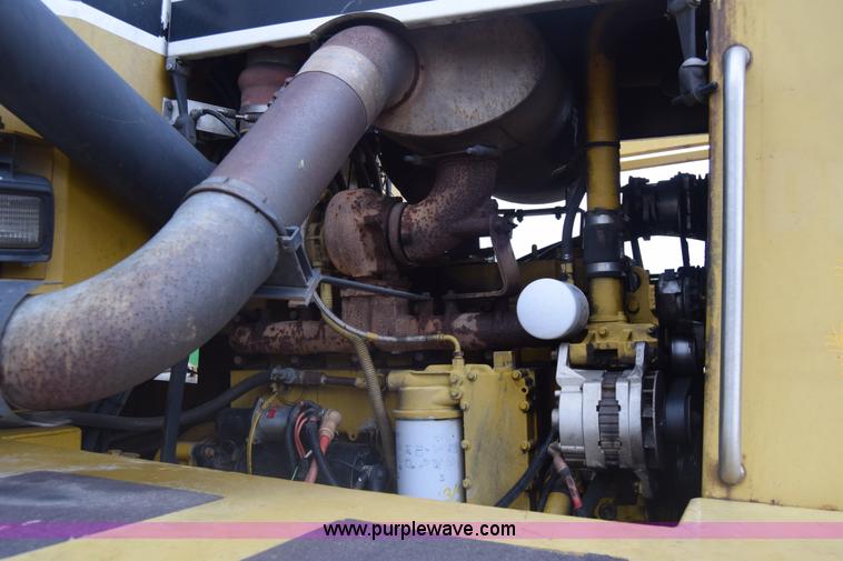 image for item K7495 1996 Ag-Chem TerraGator 1844 self-propelled sprayer