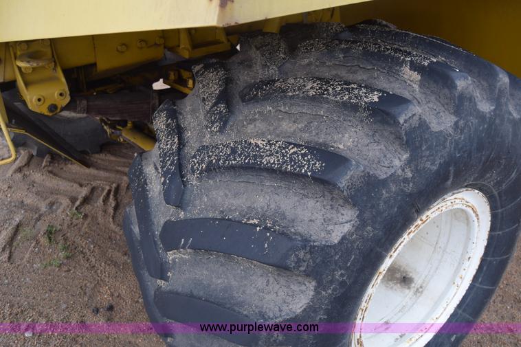 image for item K7495 1996 Ag-Chem TerraGator 1844 self-propelled sprayer