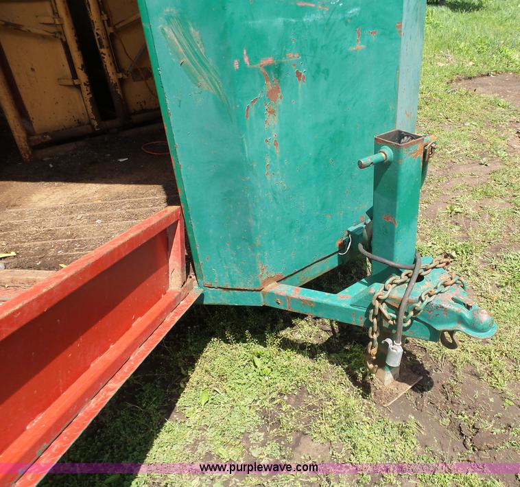 image for item K7938 Cattle chute/working station