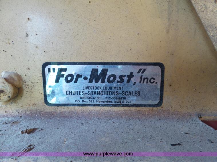 image for item K7938 Cattle chute/working station