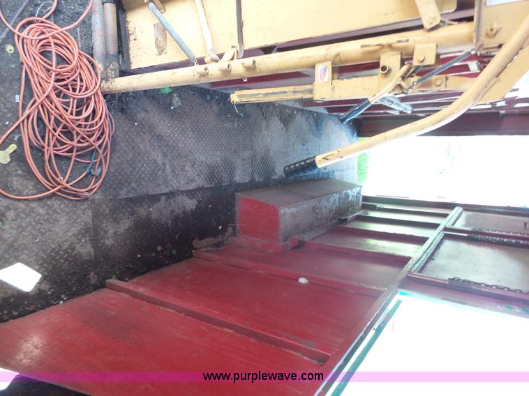 image for item K7938 Cattle chute/working station