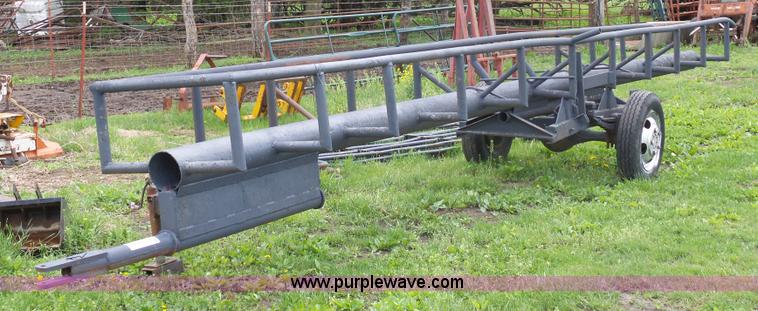 image for item K7940 Shop built hay trailer