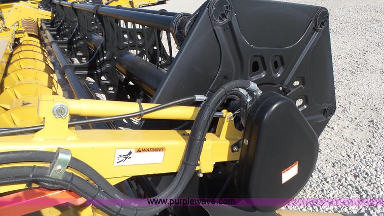 image for item K8256 2009 Claas Lexion F540 Max Flex Series 441 flex head