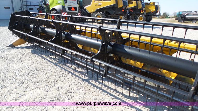 image for item K8256 2009 Claas Lexion F540 Max Flex Series 441 flex head