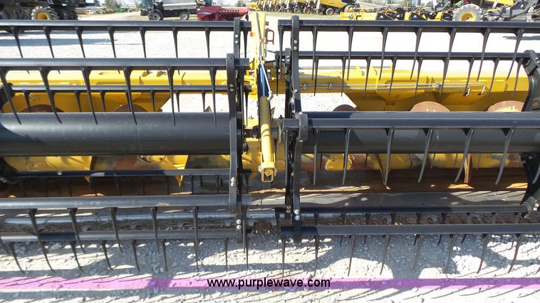 image for item K8256 2009 Claas Lexion F540 Max Flex Series 441 flex head