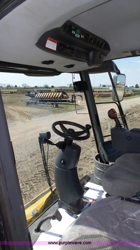 image for item K8261 2009 Claas Lexion 570R combine