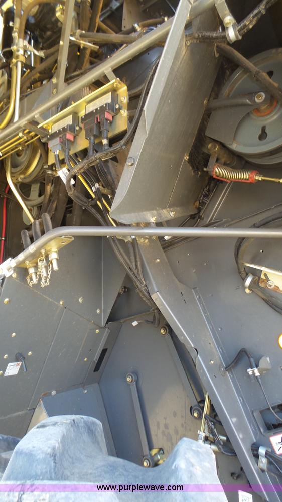 image for item K8261 2009 Claas Lexion 570R combine