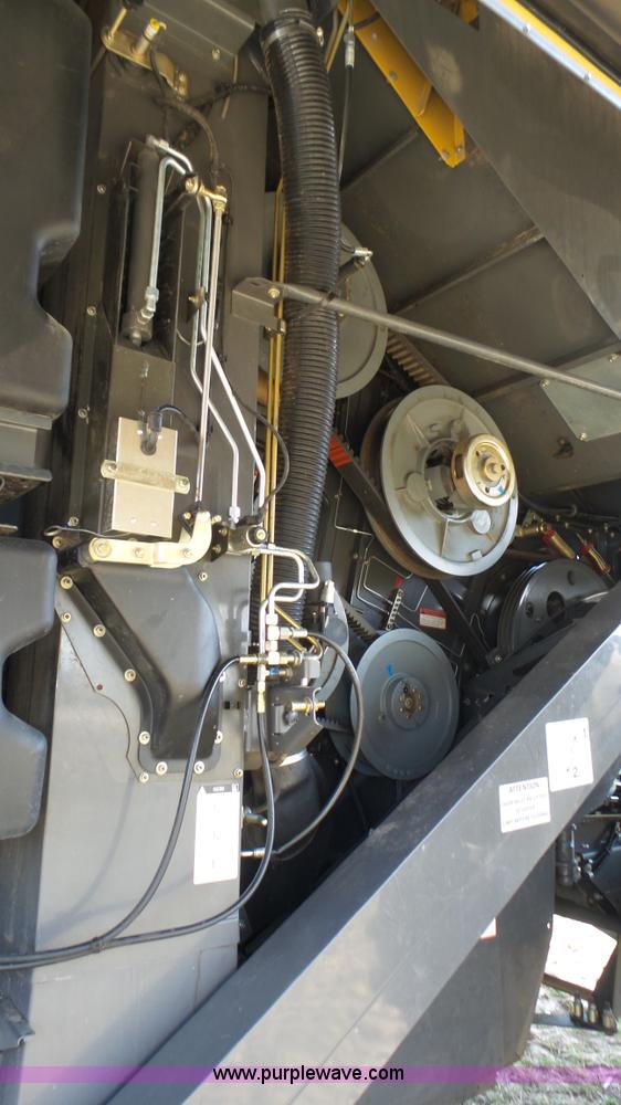 image for item K8261 2009 Claas Lexion 570R combine