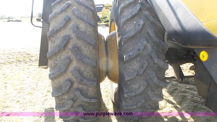 image for item K8261 2009 Claas Lexion 570R combine