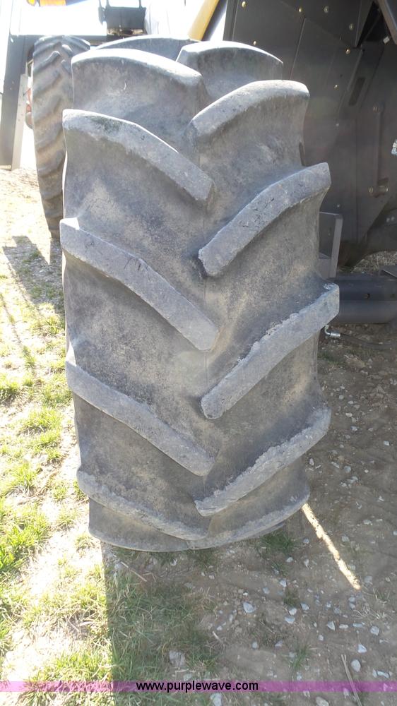 image for item K8261 2009 Claas Lexion 570R combine