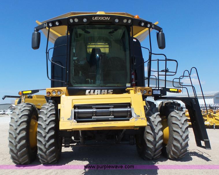 image for item K8262 2012 Claas Lexion 740 combine