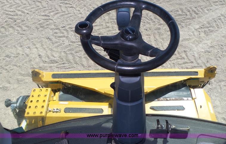 image for item K8262 2012 Claas Lexion 740 combine