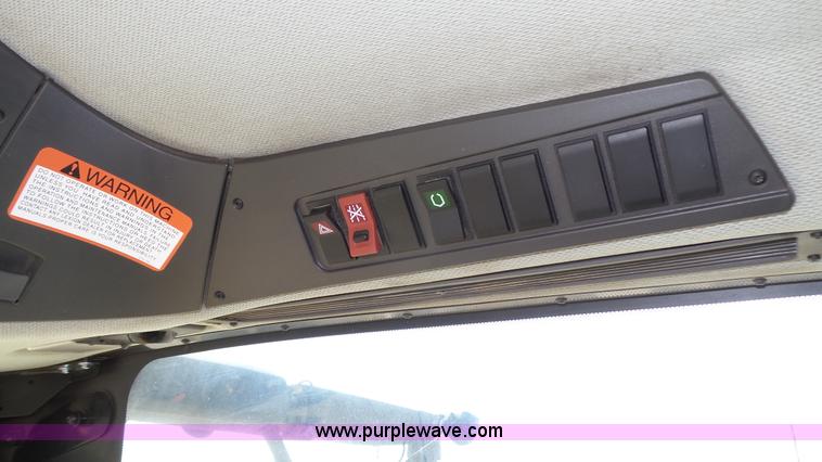 image for item K8262 2012 Claas Lexion 740 combine