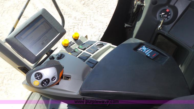 image for item K8262 2012 Claas Lexion 740 combine