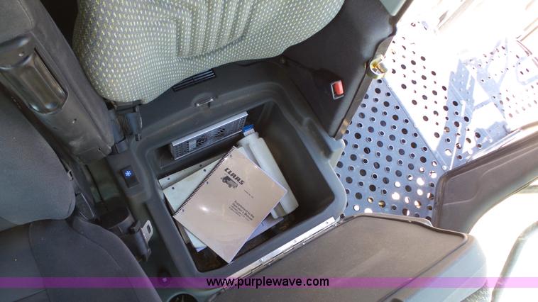 image for item K8262 2012 Claas Lexion 740 combine