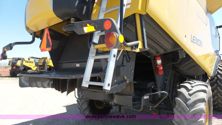 image for item K8262 2012 Claas Lexion 740 combine