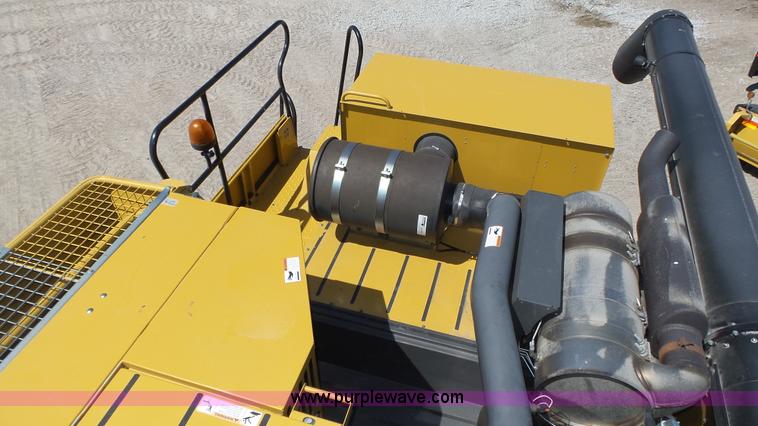 image for item K8262 2012 Claas Lexion 740 combine